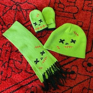 Sourpuss Zombie Kids Toddler Scarf Hat Mittens Winter Set